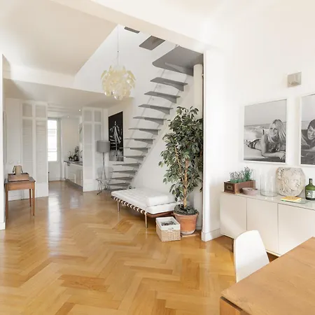 Center Of 100m2 Bright 아파트 *